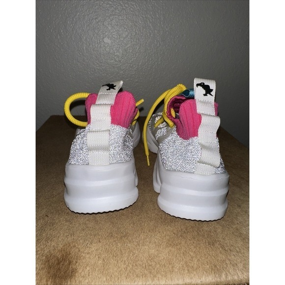 SIA‎ Collective Saved By The Bell model CV 0.0.02 Men Sz 6. NWOB - Picture 4 of 6